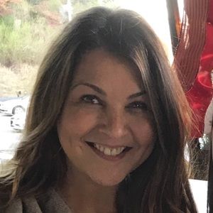 Meet your Posher, Lori